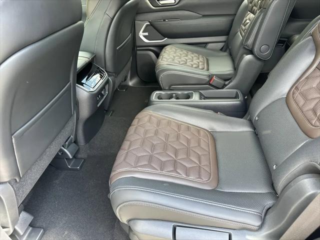 2025 Nissan Armada Platinum Reserve 4WD