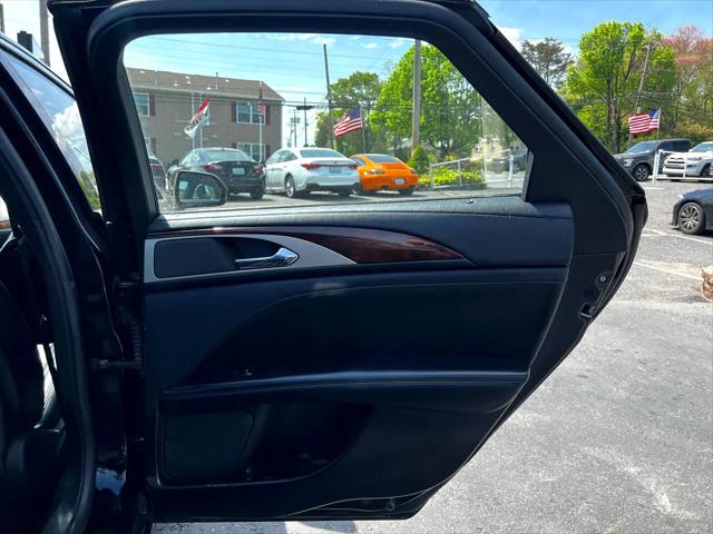2018 Lincoln MKZ Select
