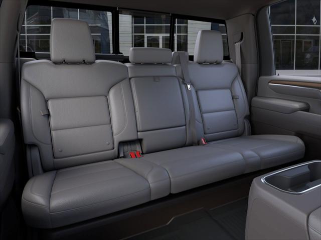 2025 GMC Sierra 2500HD 4WD Crew Cab Standard Bed SLT