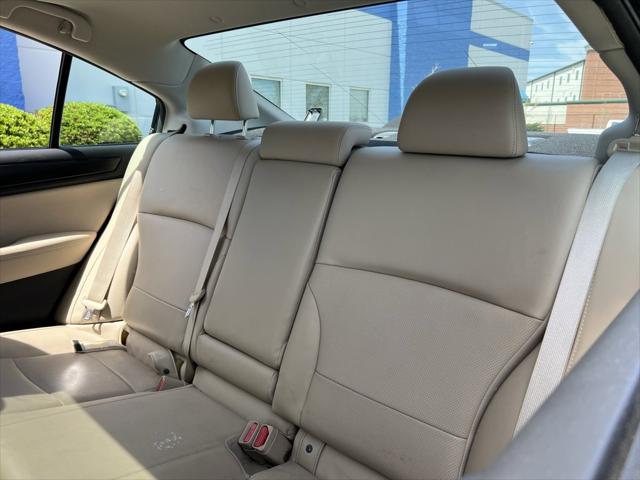 2017 Subaru Legacy 2.5i Limited