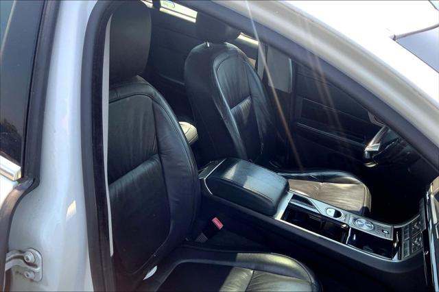2011 Jaguar XF Unknown