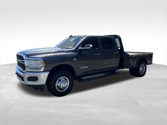 2021 RAM 3500 Tradesman Crew Cab 4x4 8 Box