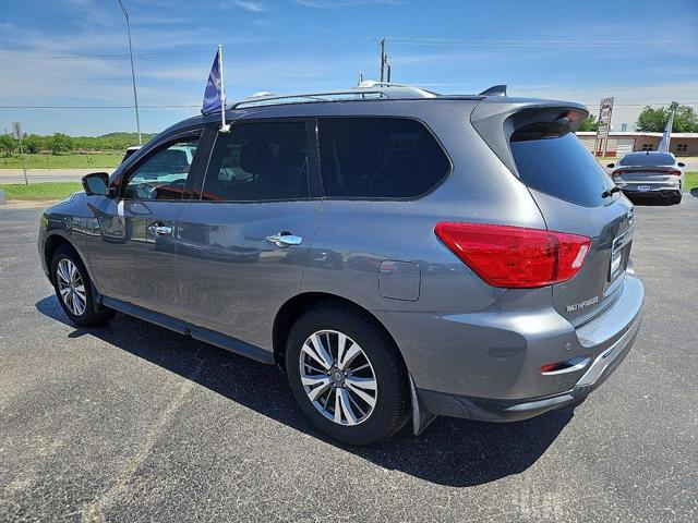 2020 Nissan Pathfinder SL 2WD