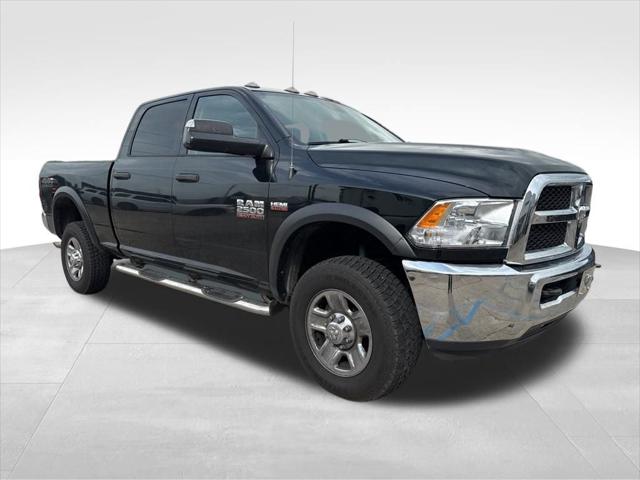 2017 RAM 2500 Tradesman Crew Cab 4x4 64 Box