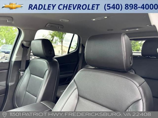 2023 GMC Acadia AWD SLT