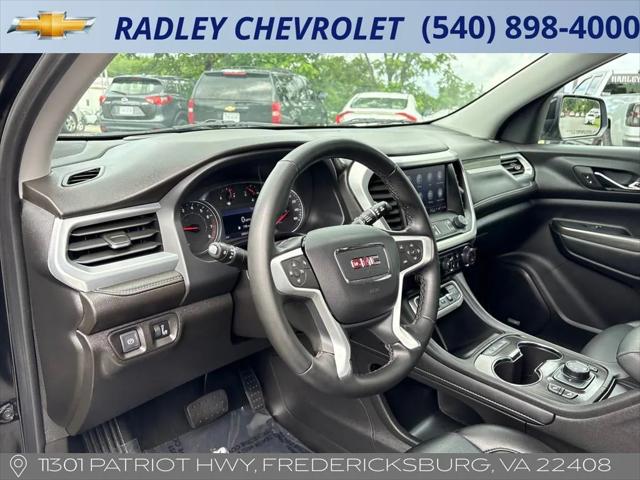 2023 GMC Acadia AWD SLT