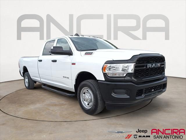 2022 RAM 2500 Tradesman Crew Cab 4x2 8 Box