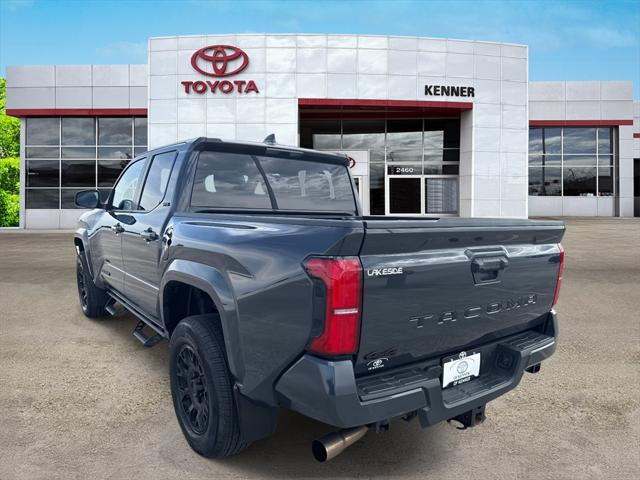 2024 Toyota Tacoma SR5 4WD