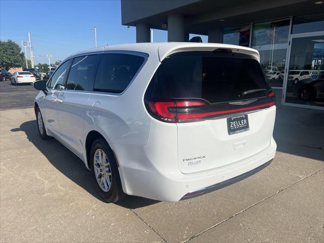 2023 Chrysler Pacifica Touring L 2023 Chrysler Pacifica Touring L