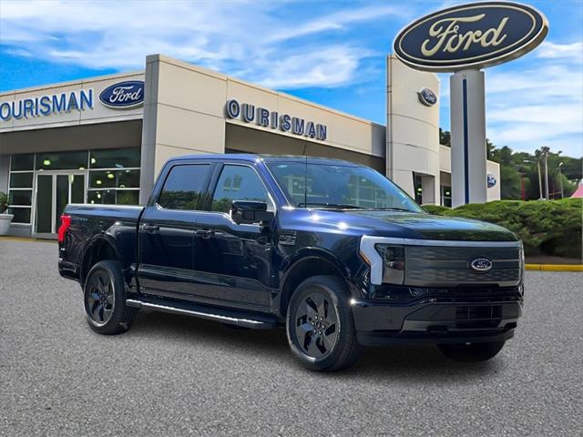 2023 Ford F-150 Lightning LARIAT