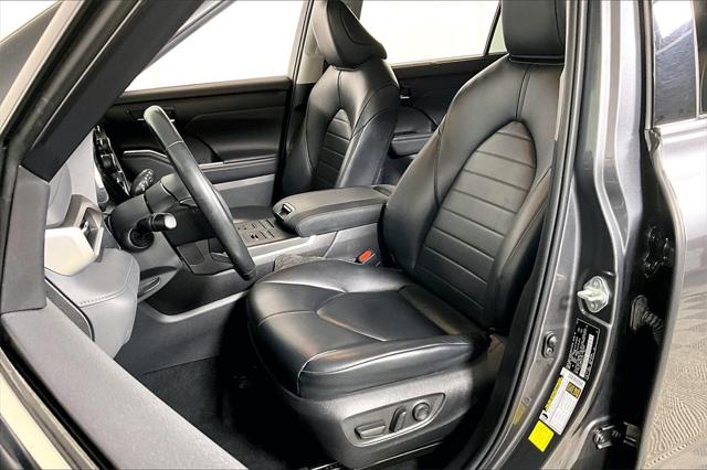 Used 2022 Toyota Highlander For Sale in Olive Branch, MS