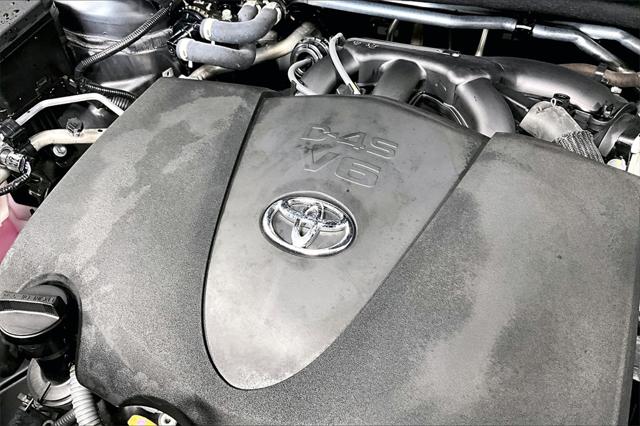 Used 2022 Toyota Highlander For Sale in Olive Branch, MS