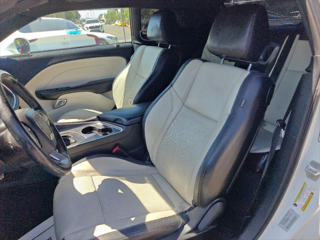 2016 Dodge Challenger SXT Plus