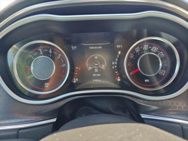 2016 Dodge Challenger SXT Plus