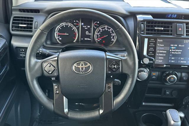 2024 Toyota 4Runner TRD Off-Road - Photo 18