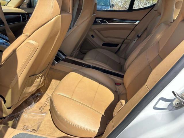 2010 Porsche Panamera 4S
