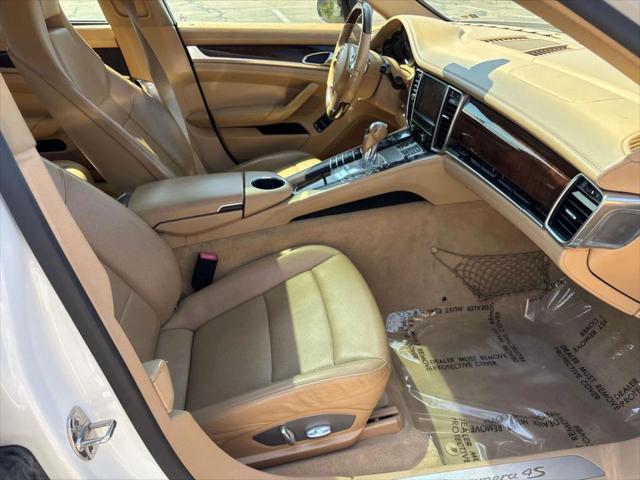 2010 Porsche Panamera 4S