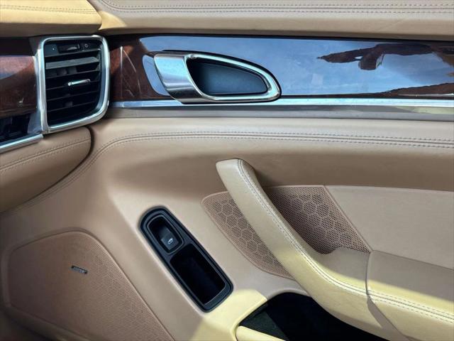 2010 Porsche Panamera 4S