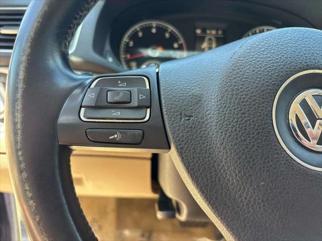 2012 Volkswagen Passat 2.5L SE