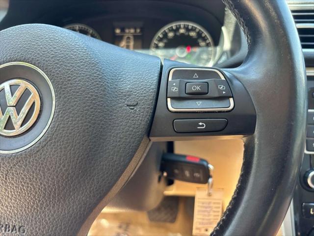 2012 Volkswagen Passat 2.5L SE