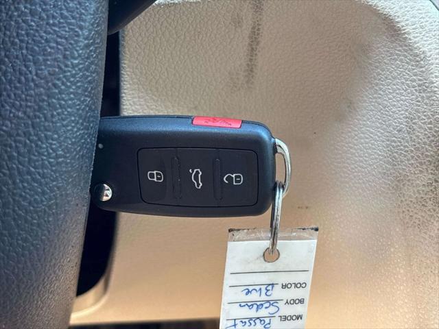 2012 Volkswagen Passat 2.5L SE
