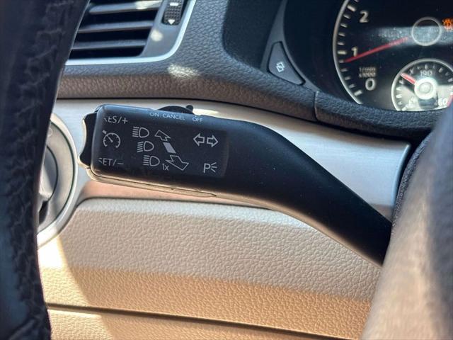 2012 Volkswagen Passat 2.5L SE