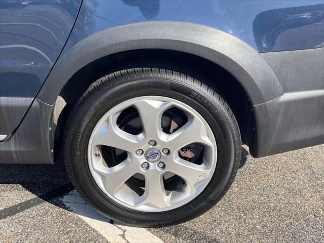 2011 Volvo XC70 T6 Wagon 4D