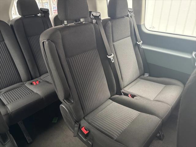 2017 Ford Transit XLT