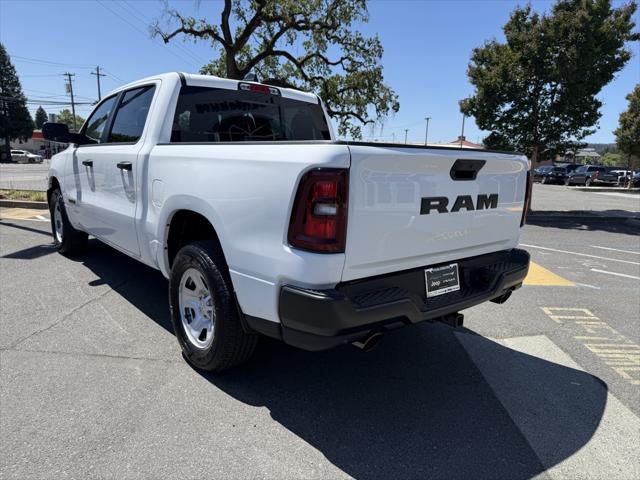 2025 RAM Ram 1500 RAM 1500 TRADESMAN CREW CAB 4X2 57 BOX