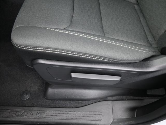 2025 RAM Ram 1500 RAM 1500 TRADESMAN CREW CAB 4X4 57 BOX