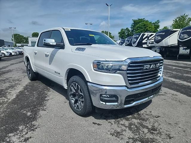 2025 RAM Ram 1500 RAM 1500 LARAMIE CREW CAB 4X4 57 BOX