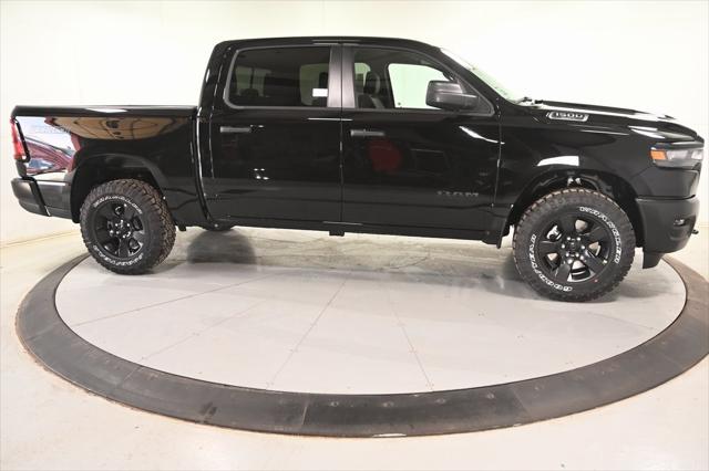2025 RAM Ram 1500 RAM 1500 WARLOCK CREW CAB 4X4 57 BOX