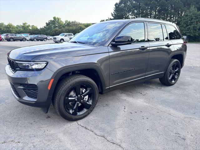2025 Jeep Grand Cherokee GRAND CHEROKEE ALTITUDE X 4X4