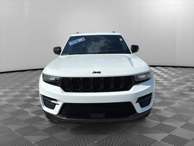 2025 Jeep Grand Cherokee GRAND CHEROKEE ALTITUDE X 4X4