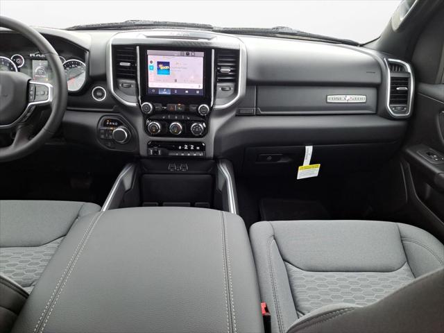 2025 RAM Ram 1500 RAM 1500 LONE STAR CREW CAB 4X4 57 BOX