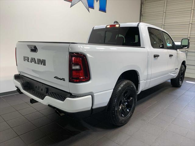 2025 RAM Ram 1500 RAM 1500 TRADESMAN CREW CAB 4X4 57 BOX