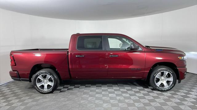 2025 RAM Ram 1500 RAM 1500 TRADESMAN CREW CAB 4X4 57 BOX