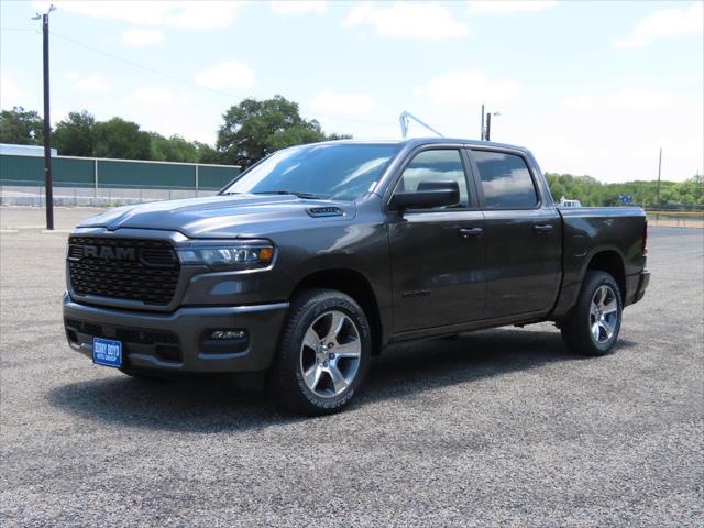 2025 RAM Ram 1500 RAM 1500 TRADESMAN CREW CAB 4X2 57 BOX