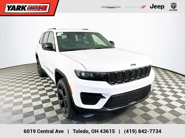 2025 Jeep Grand Cherokee GRAND CHEROKEE ALTITUDE X 4X4