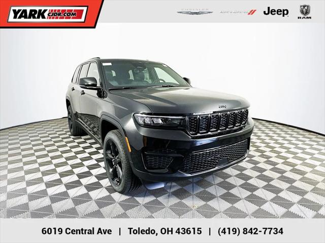 2025 Jeep Grand Cherokee GRAND CHEROKEE ALTITUDE X 4X4