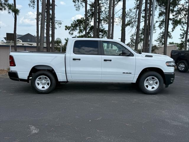 2025 RAM Ram 1500 RAM 1500 TRADESMAN CREW CAB 4X4 57 BOX