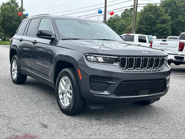 2025 Jeep Grand Cherokee GRAND CHEROKEE LAREDO X 4X2