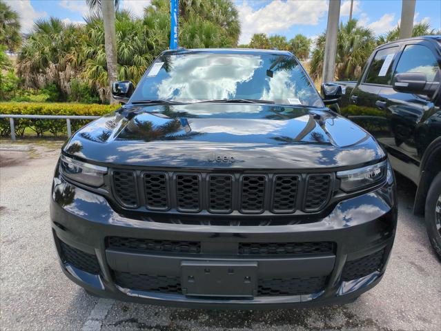 2022 Jeep Grand Cherokee L Altitude 4x4
