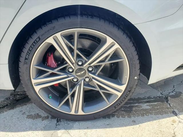 2025 Genesis G70 3.3T RWD Sport Advanced
