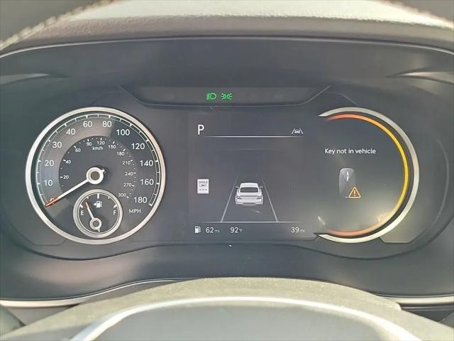 2025 Genesis G70 2.5T RWD