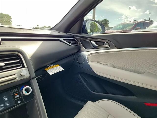 2025 Genesis G70 2.5T RWD