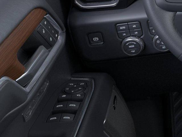 2025 GMC Sierra 1500 4WD Crew Cab Short Box Denali