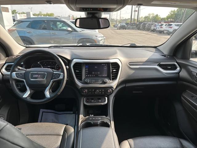 2023 GMC Acadia AWD SLT