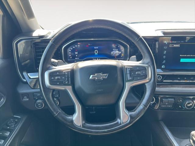 2024 Chevrolet Silverado 1500 4WD Crew Cab Standard Bed RST