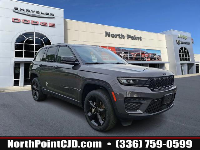 2023 Jeep Grand Cherokee Altitude 4x4